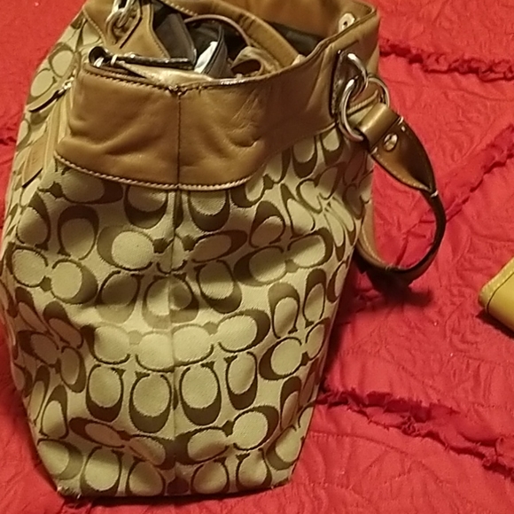 Coach large handbag and Coach checkbook wallet set. - Picture 7 of 8